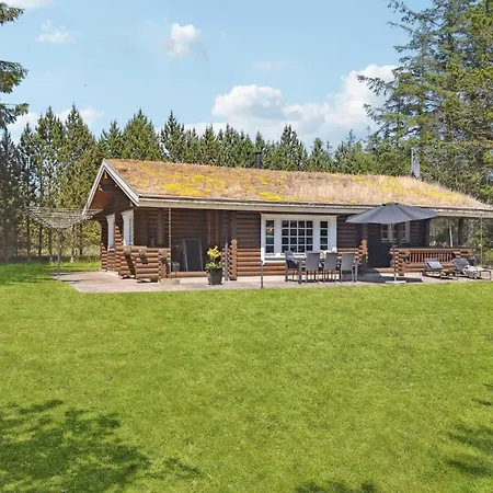 3 Bedroom Beach Front Home In Blokhus Dom wakacyjny Blokhus